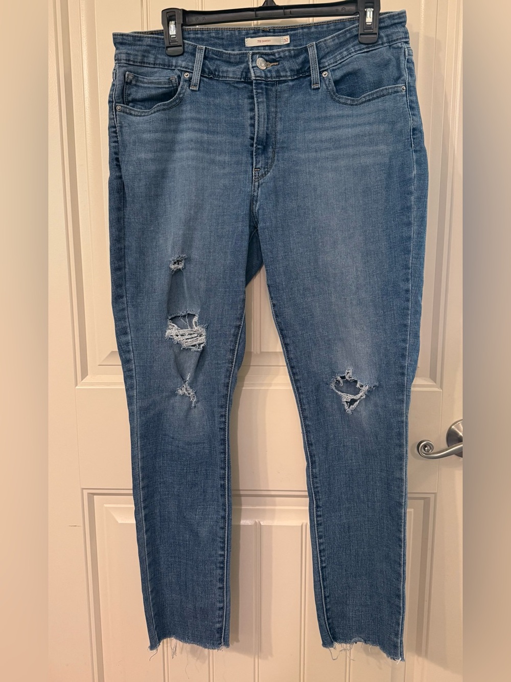 Levi's Women’s 711 Skinny Jeans - Blue Wash